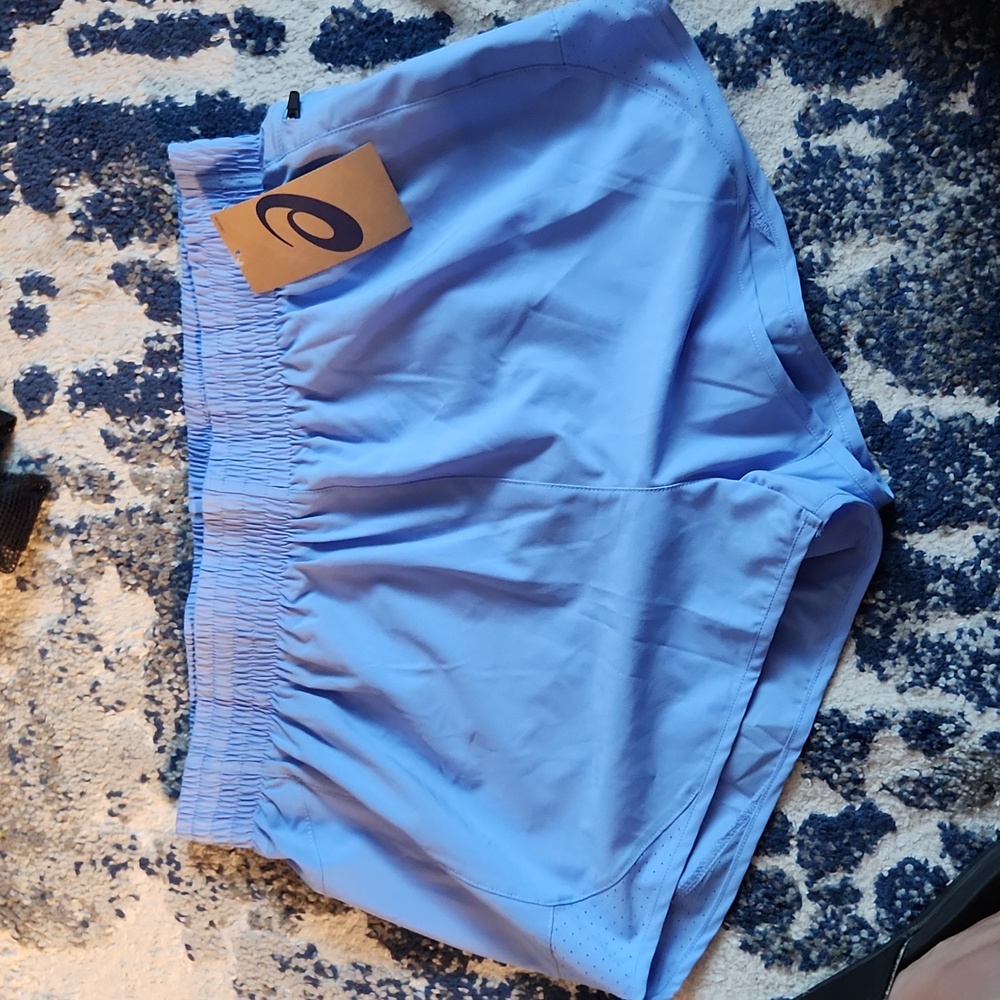 NEW NWT Asics running shorts, size Large